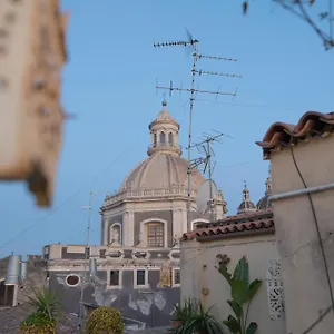 Degli Elefanti Ostello Aeroporto di Catania Fontana Rossa